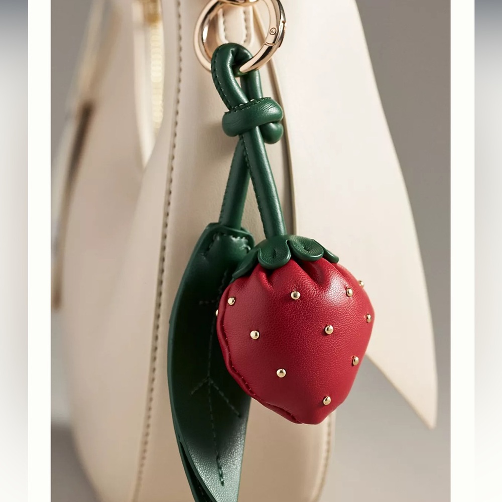 Anthropologie Melie Bianco Fruit Bag Charm - Picture 1 of 2